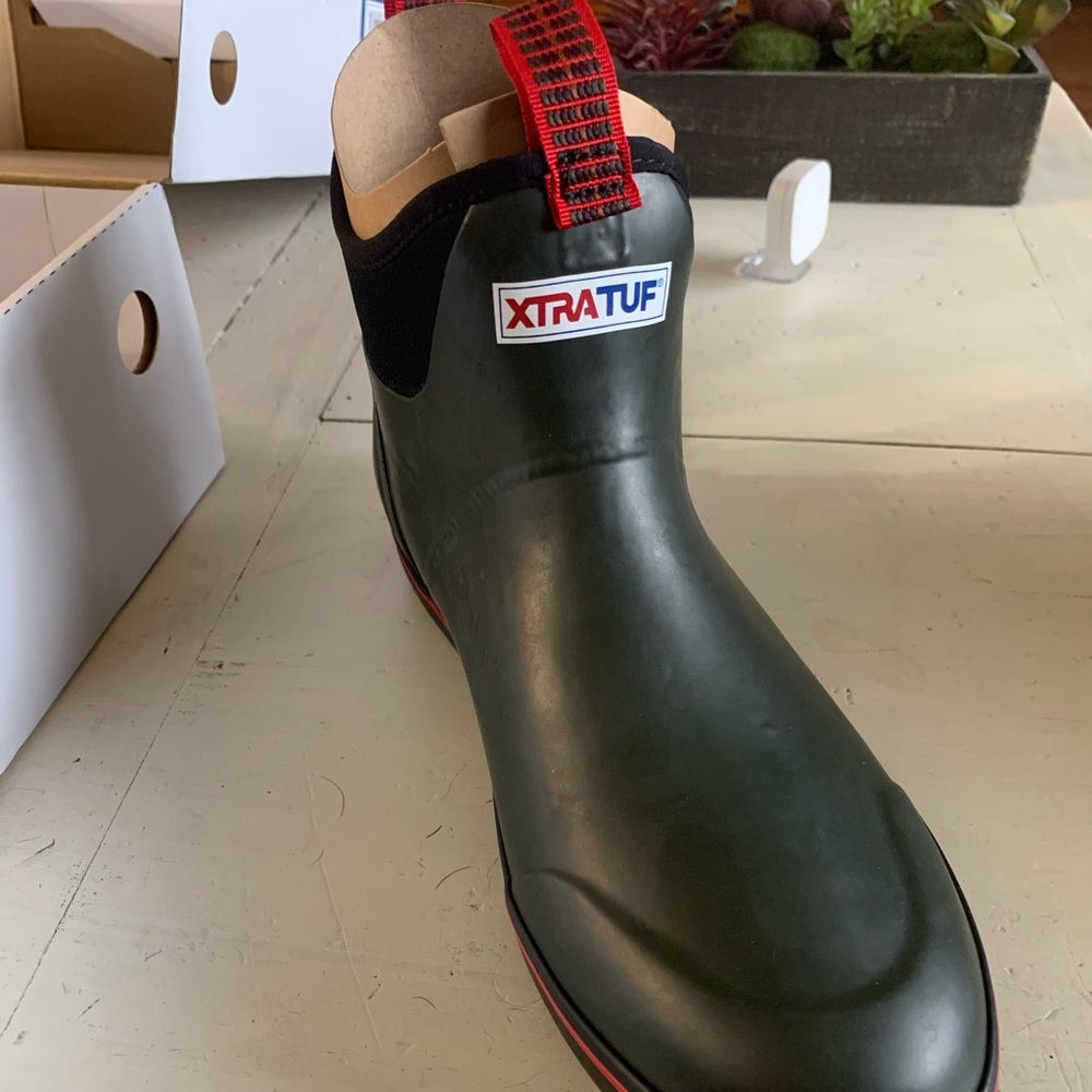 Men’s xtratuf ankle deck boots